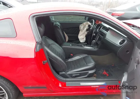 2014 Ford Mustang V6 Premium from USA, damaged, VIN 1ZVBP8AM8E5230932